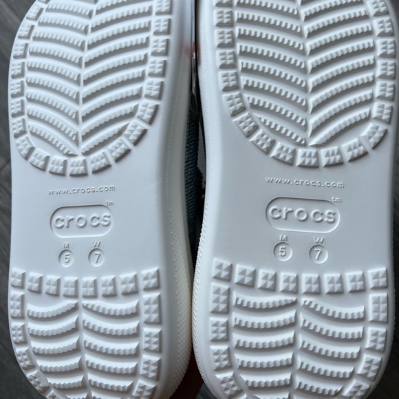 New limited edition SZA denim crush clog crocs M5/W7 - Picture 3 of 6